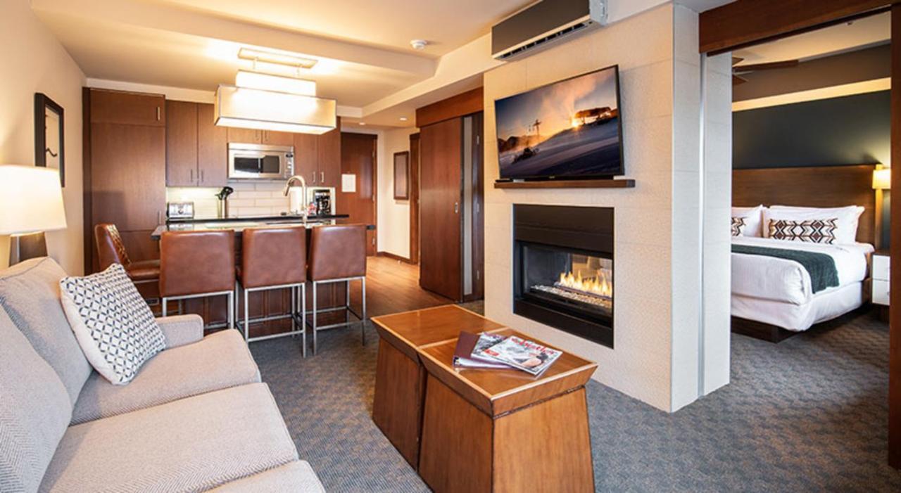 อีโวลูชั่น วิสต์เลอร์ Aparthotel ภายนอก รูปภาพ